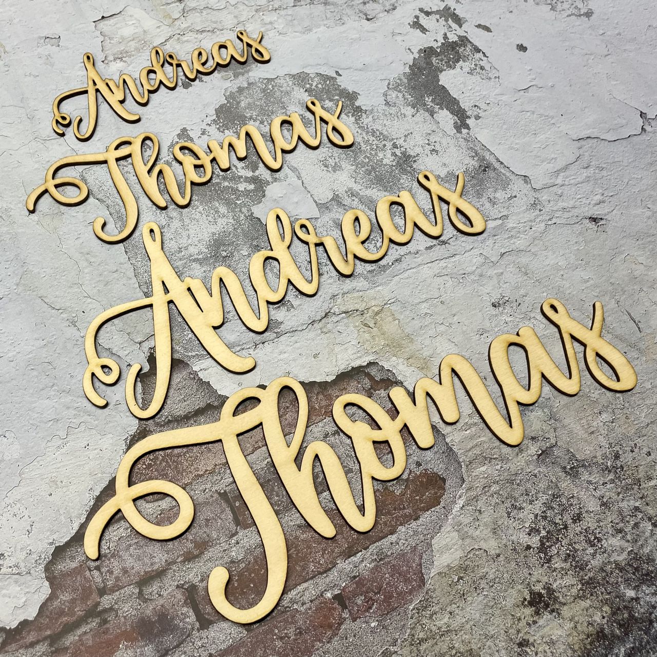 Schriftzug mit Name l TÜRSCHILD | INDIVIDUELL